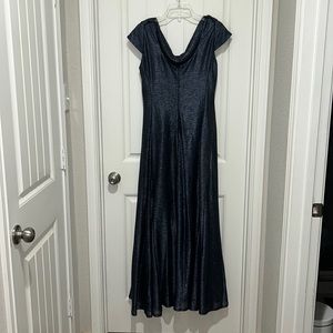 Tahari Women’s Full Length Gown Size 10 Midnight Blue